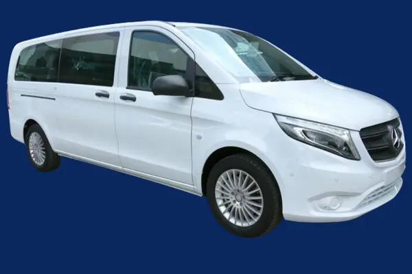 7 seater van & minivan rental dubai